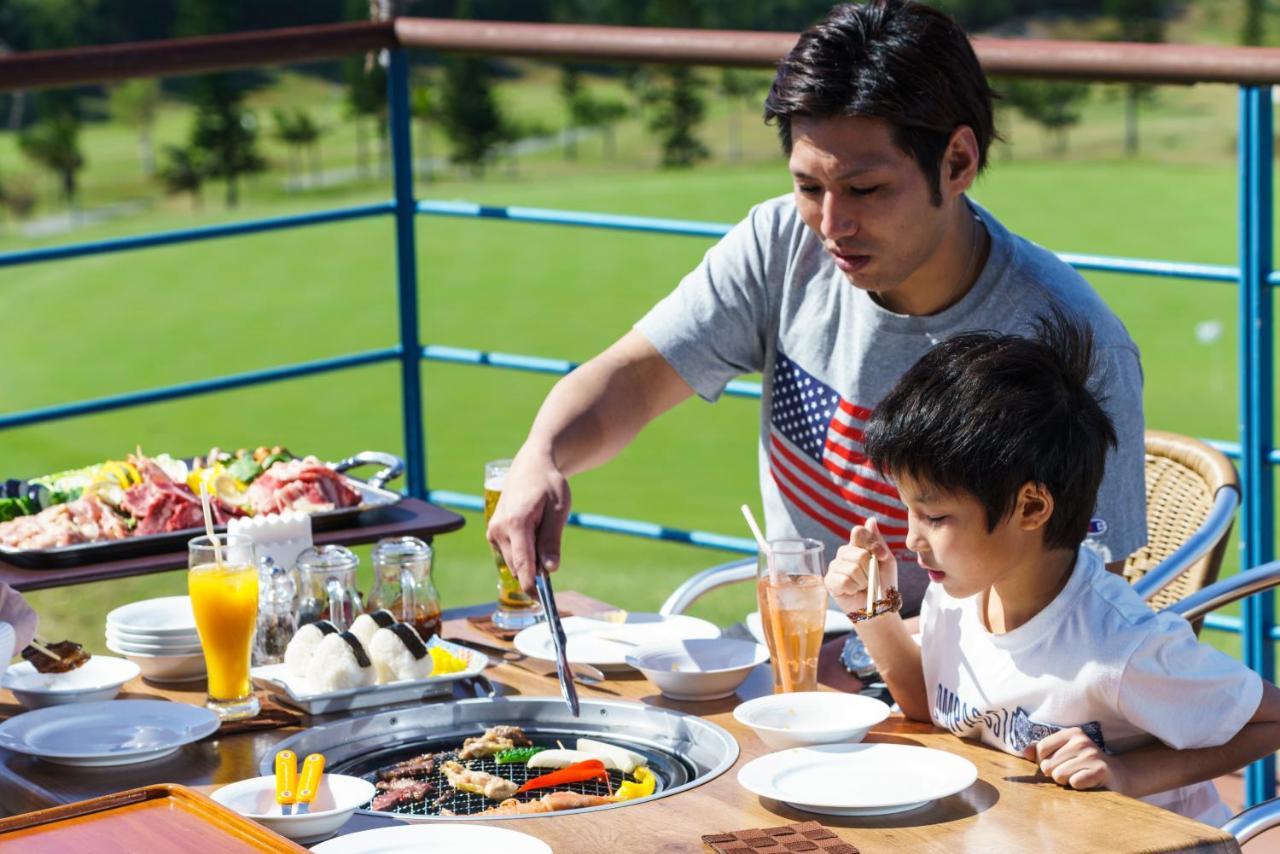 Kanehide Kise Country Club Nago Exterior photo